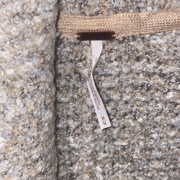 FREE PEOPLE BFF CARDIGAN IVORY MARBLED M NWOT NEVER WORN - Picture 3 of 8